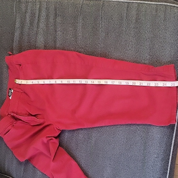 Dolce & Gabbana Capris - Picture 8 of 8